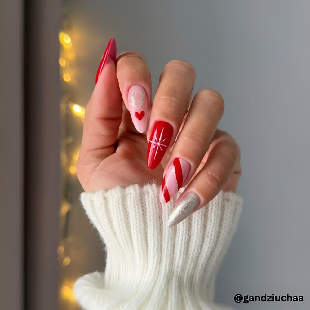 christmas-love-nail-ideas.jpg