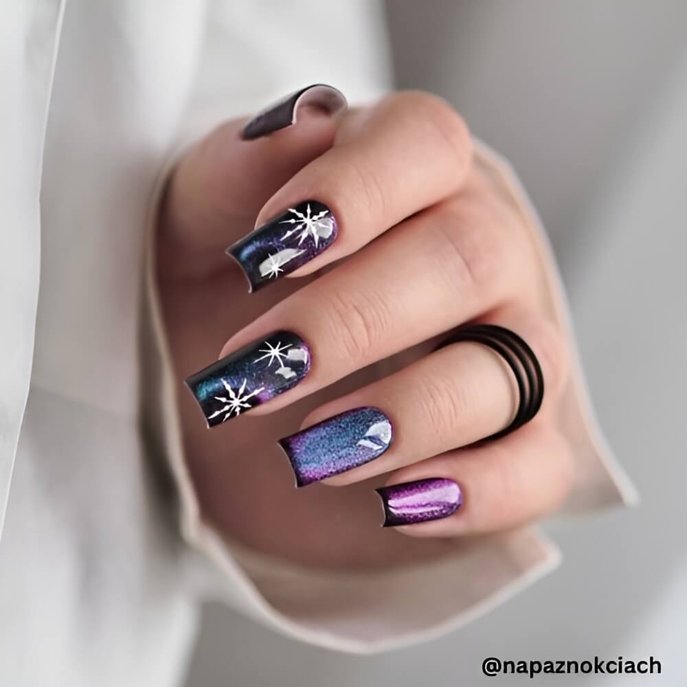 chrome-starry-night-christmas-nails.jpg