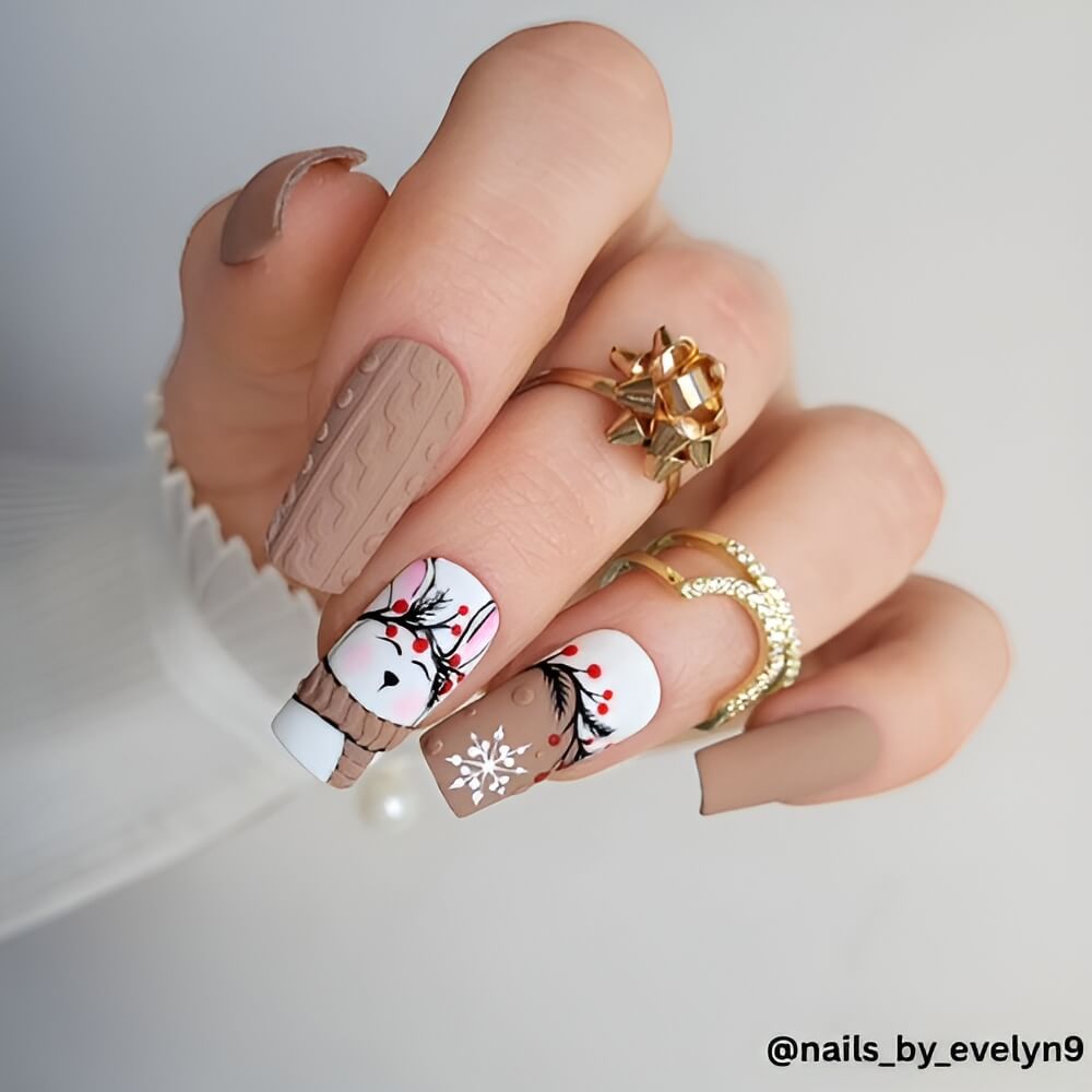 cute-brown-cartoon-christmas-nail.jpg