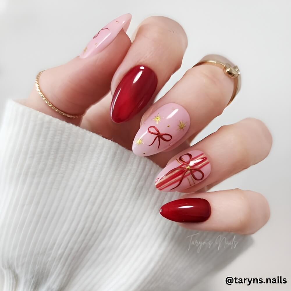 cute-red-bow-christmas-nail-ideas.jpg