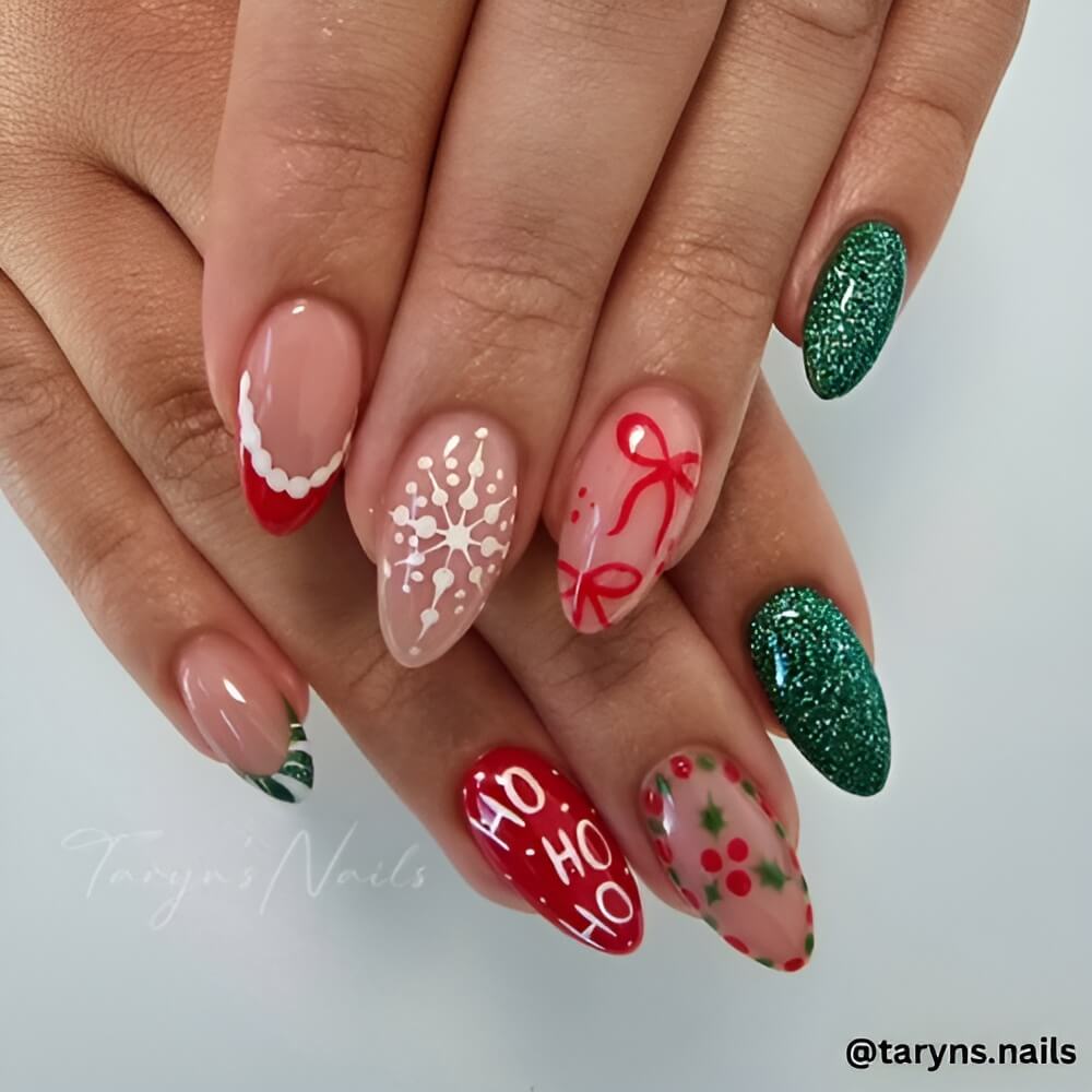 festive-red-christmas-nails.jpg