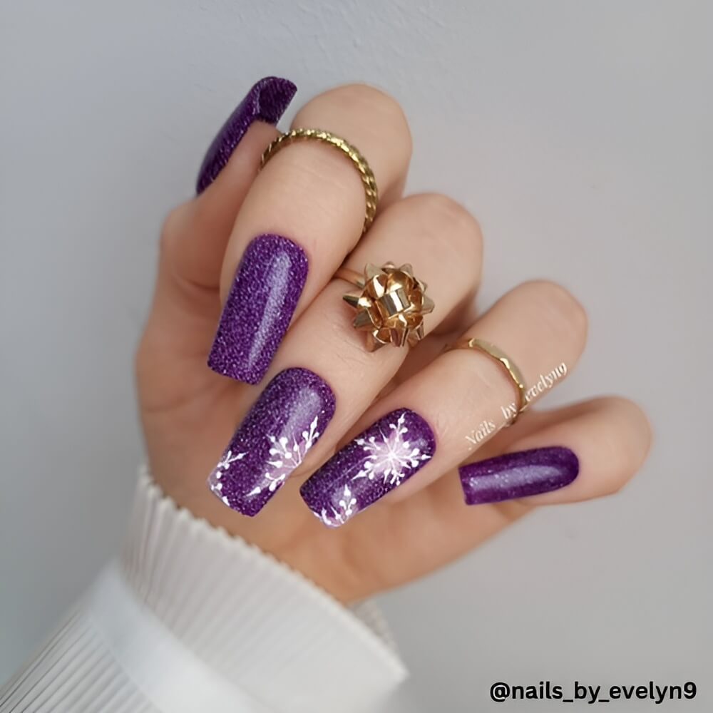 purple-and-white-snowflake-christmas-nails.jpg