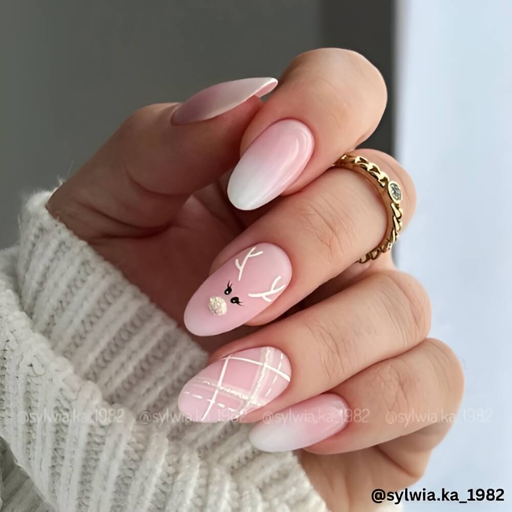 reindeer-nail-art-design.jpg