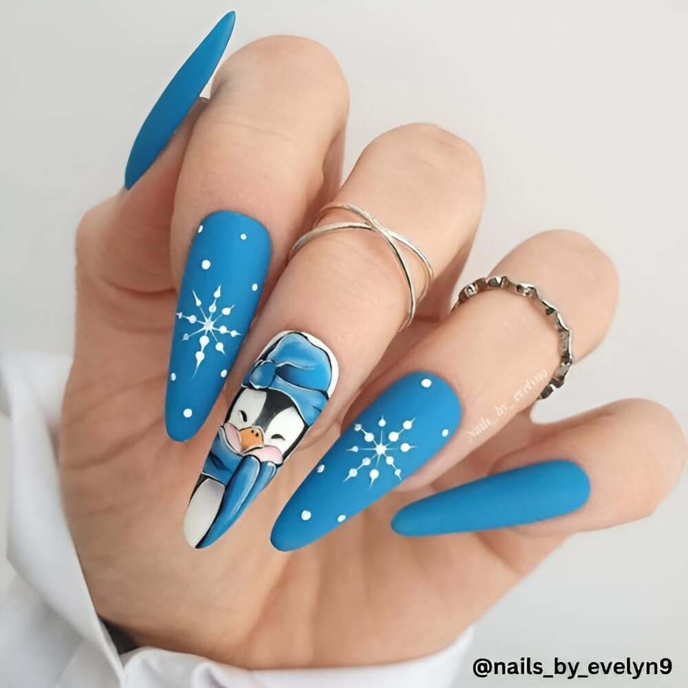 winter-wonderland-nail-art.jpg