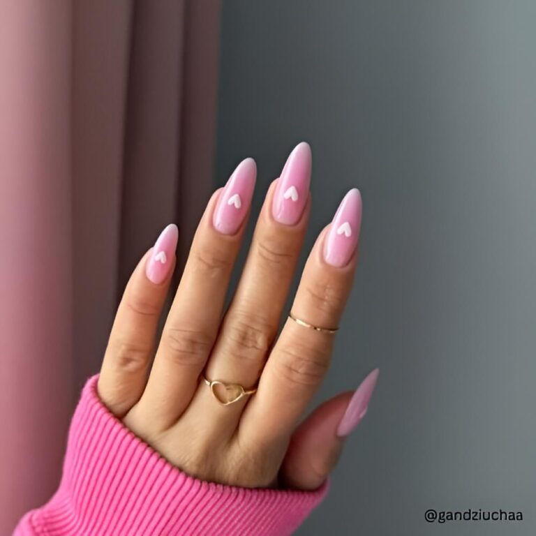 Valentine’s Day nail ideas