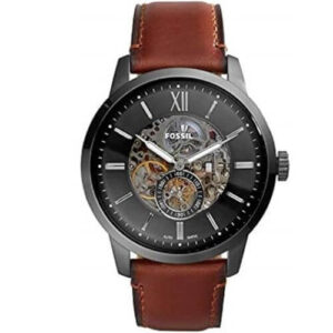 Classic wristwatch graduation gift for him symbolizing time, growth, and new beginnings