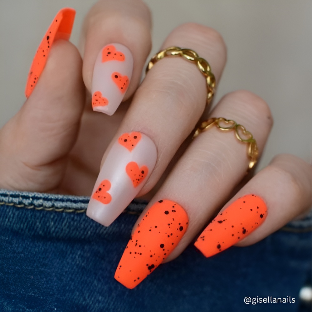 Pastel spring nail design with soft colors and a fresh seasonal manicure
