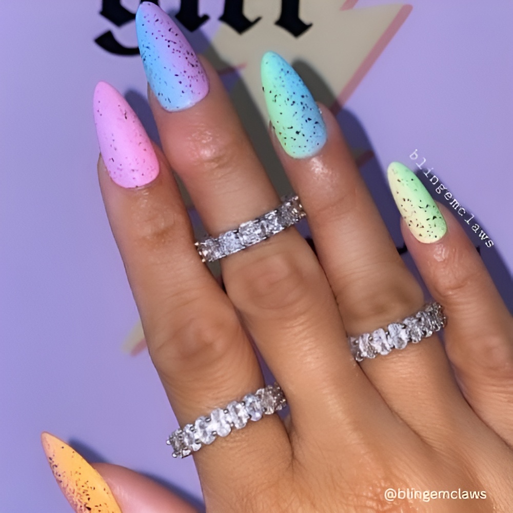 Pastel spring nail design with soft colors and a fresh seasonal manicure