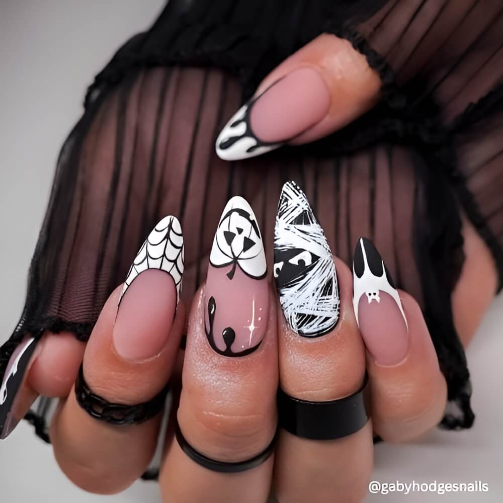 Halloween nails