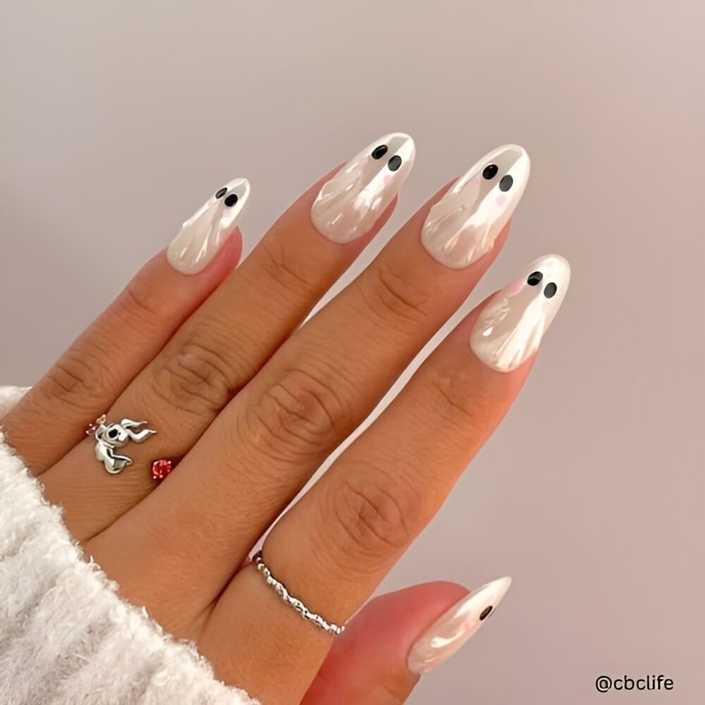 Halloween nails