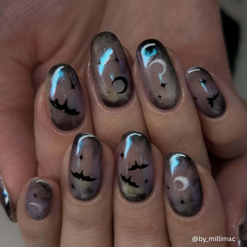 Halloween nails