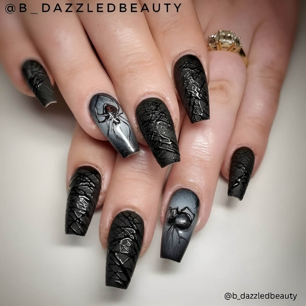 Halloween nails